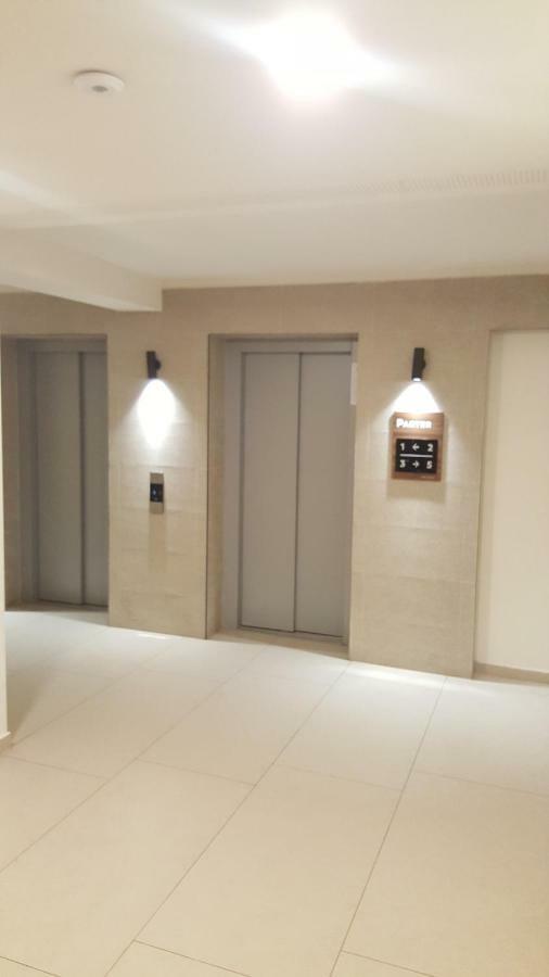 Apartment Alonisos Lux Brasov Bagian luar foto
