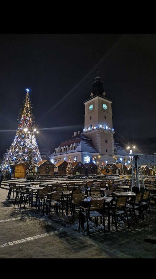 Apartment Alonisos Lux Brasov Bagian luar foto